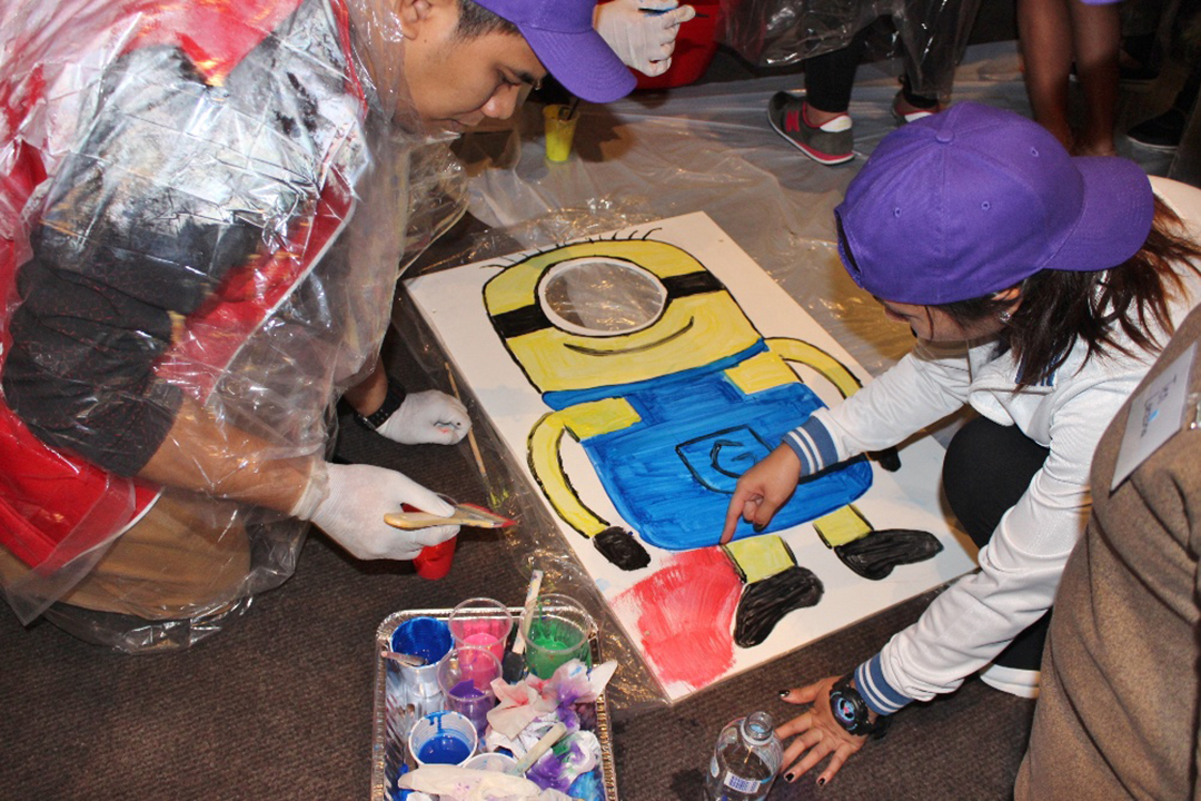 people-painting people painting a minion