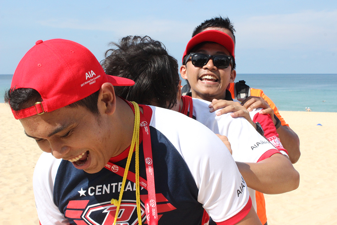 team-building-activity team building activity by the beach